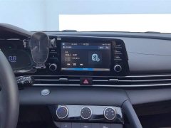 Lexus Elantra 2023 1.5L CVT GLX Elite Edition - фото 13