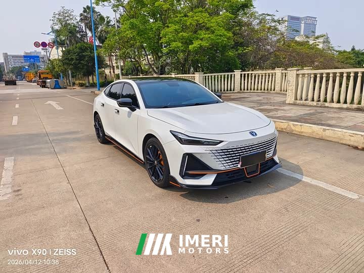 Changan UNI-V 1.5T sports version - автомобиль из Китая