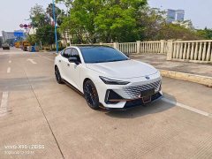 Changan UNI-V 1.5T sports version - фото 1