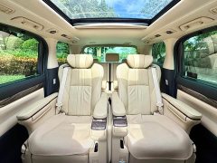 Toyota Wilfa Crown Dual Engine 2.5L HV Premium Edition - фото 12