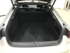 FAW-Volkswagen CC 380TSI Dazzling Edition 30th Anniversary Edition - фото 4