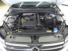 Volkswagen Bora 200TSI DSG Yue Xing Navigation Edition - фото 10
