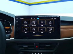 Volkswagen Bora 200TSI DSG Yue Xing Navigation Edition - фото 13