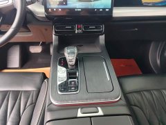Trumpchi GS8 Pilot Series 2.0TGDI 2WD Luxury Connected Edition (Six Seats) - фото 16