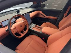 NIO ET5T 75kWh Touring - фото 10