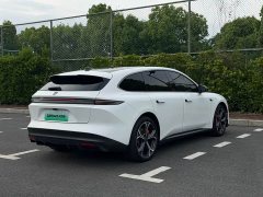 NIO ET5T 75kWh Touring - фото 15