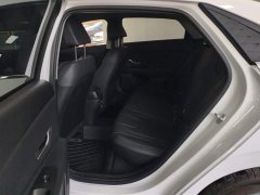 Lexus Elantra 2023 1.5L CVT GLX Elite Edition - фото 11