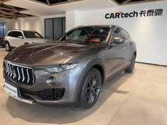 Maserati Levante 2019 3.0T Standard Edition National VI - фото 2