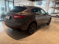 Maserati Levante 2019 3.0T Standard Edition National VI - фото 5