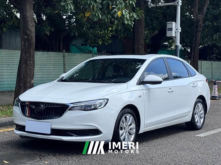 Mercedes-Benz Yinglang 1.5L automatic elite - автомобиль из Китая