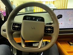 Li Auto Ideal i6 two-wheel drive standard version - фото 19