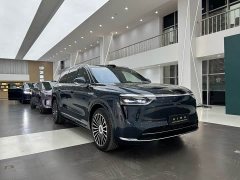 AITO Wenjie M8 extended range Ultra version 53.4kWh 5-seater version (192-line lidar) - фото 3
