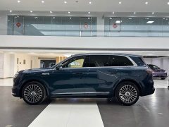 AITO Wenjie M8 extended range Ultra version 53.4kWh 5-seater version (192-line lidar) - фото 4