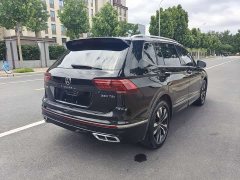 Volkswagen Tiguan L 2022 330TSI automatic two-wheel drive R-Line version - фото 16
