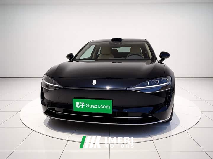 Stelato Xiangjie S9 extended range Max - автомобиль из Китая