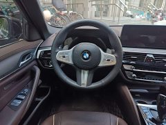 BMW 5 Series Facelift II 530Li M Sport Package - фото 11