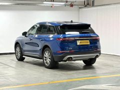 Lynk & Co Adventurer 2.0T two-wheel drive exclusive edition - фото 5