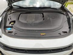Lynk & Co 06 EM-P PHEV 84KM Pro - фото 16
