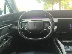 Lynk & Co Voyager 2.0T four-wheel drive Zunrui version - фото 11