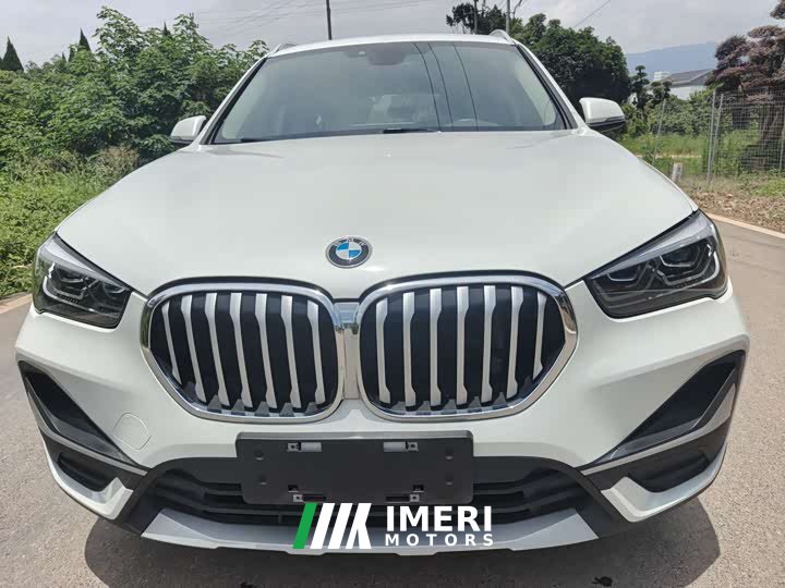 BMW X1 2020 sDrive20Li Exclusive - автомобиль из Китая