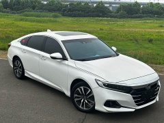 Honda Accord Sharp Hybrid 2.0L Sharp Collar Edition - фото 12