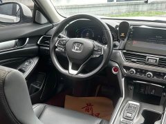 Honda Accord Sharp Hybrid 2.0L Sharp Collar Edition - фото 7