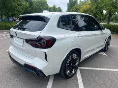 BMW iX3 innovative - фото 5