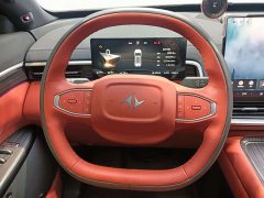 Lynk & Co eπ008 210Ultra extended range version 6 seats - фото 12