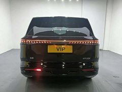 Lynk & Co eπ008 210Ultra extended range version 6 seats - фото 5