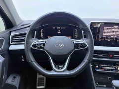 Volkswagen Tiguan L 380TSI automatic four-wheel drive R-Line version 7 seats - фото 14