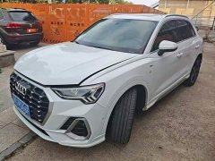 Audi Q3 2022 35 TFSI Fashionable and Dynamic - фото 1
