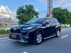 Toyota Highlander Dual Engine 2.5L Two-wheel drive Elite Edition 5 seats - фото 1