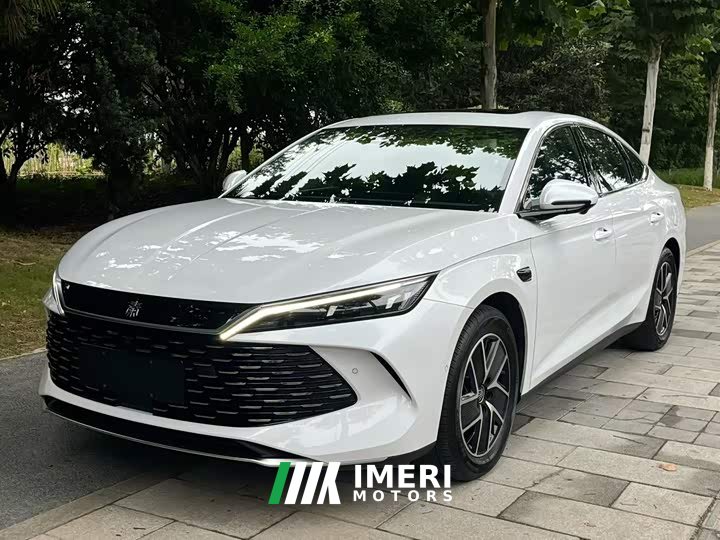 BYD Qin L DM-i Smart Driving Edition 120KM Transcendent Type - автомобиль из Китая