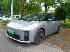 Li Auto Ideal i8 Standard Edition - фото 1