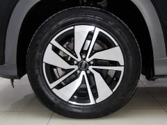 Audi Q6 40 TFSI quattro cloud viewing type Yulin package 7 seats - фото 11