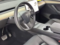 Tesla Model Y rear-wheel drive version - фото 14