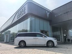 VOYAH Dream PHEV 4WD Flagship Qiankun Edition - фото 6