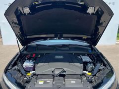 Audi Q7 55 TFSI quattro S line Sport - фото 12
