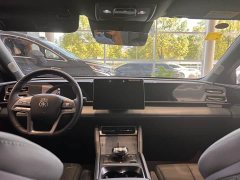 BYD Qin L DM-i Smart Driving Edition 120KM Transcendent Type - фото 6