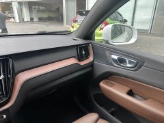 Volvo XC60 B5 four-wheel drive Zhiyuan luxury version - фото 11