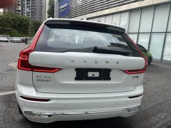 Volvo XC60 B5 four-wheel drive Zhiyuan luxury version - фото 7