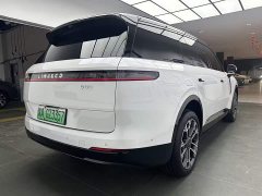 Lynk & Co 900 2.0T Ultra 6-seater - фото 3