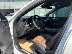 Volvo XC60 plug-in hybrid 2022 T8 plug-in hybrid long-range four-wheel drive Zhiyuan luxury version - фото 8