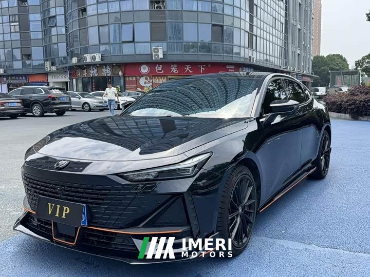 Changan UNI-V 1.5T sports version - автомобиль из Китая