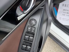 Mazda CX-4 2021 2.0L automatic two-wheel drive Blue Sky Vibrant Edition - фото 16