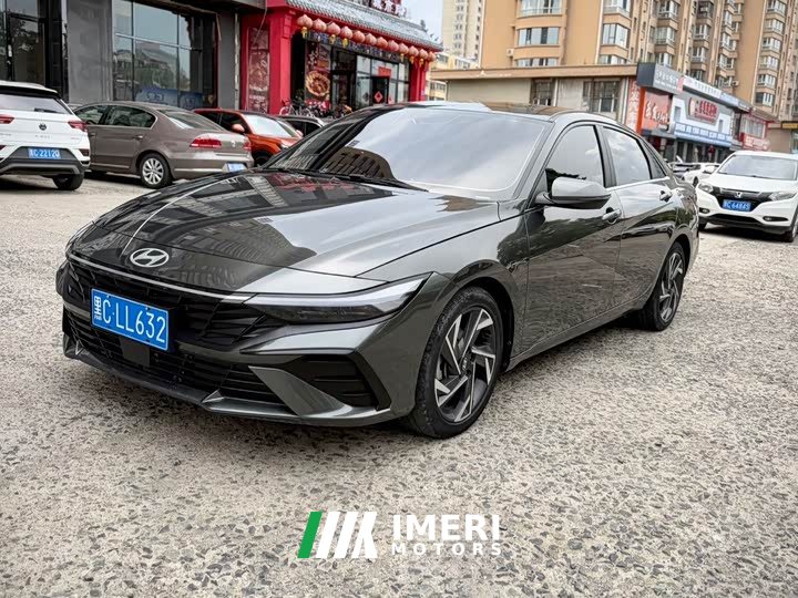 Lexus Elantra 1.5L CVT LUX