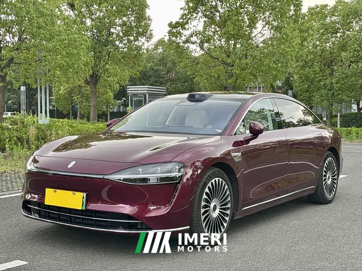 Stelato Xiangjie S9 2026 extended range Ultra rear drive 53kWh (192-line lidar) - автомобиль из Китая