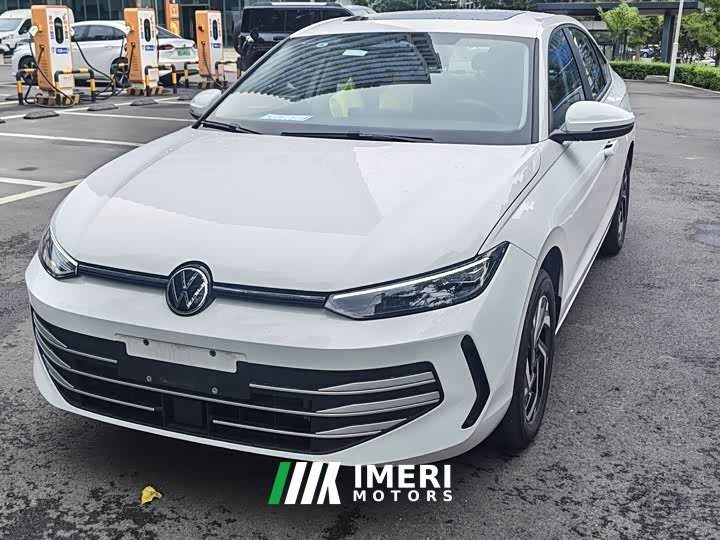 Volkswagen Lavida Pro 1.5L Starry Sky Six Million Edition - автомобиль из Китая
