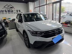 Volkswagen Tiguan L Outstanding 300TSI Automatic Two-wheel Drive Dragon Edition - фото 3