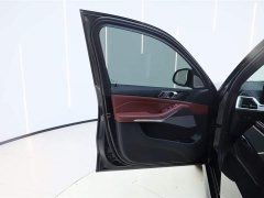 BMW X5 xDrive40Li M Sport Night Package - фото 17